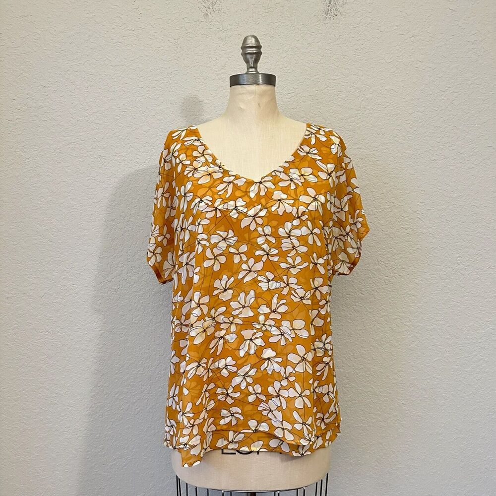 Cabi #3598 Thrive Double Layer Chiffon Floral Top In Butterscotch Yellow